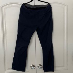 Blue Eddie Bauer Men’s Tech Pant size 38 x 30.